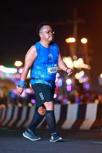 BIB: 44010
                            <button type="button" onclick="openModal(21591504)" class="btn btn-primary btn-sm float-right btn-popup" data-toggle="modal" data-target=".modal-high-quality">
                        <i class="fas fa-shopping-cart"></i> Add to Cart
                    </button>
                                            <button type="button" onclick="isThisMe(21591504, true)" class="btn btn-success btn-sm float-right btn-popup btn-isme hidden" data-toggle="tooltip" data-placement="bottom" title="นี่คือรูปของคุณใช่ไหม คลิกที่นี่เพื่อเอาเข้าอัลบั้ม">
                        <i class="fas fa-plus"></i> Add to album
                    </button>
                    <button type="button" onclick="isThisMe(21591504, false)" class="btn btn-warning btn-sm float-right btn-popup btn-isnotme hidden">
                        <i class="fas fa-ban"></i> Remove from album
                    </button>