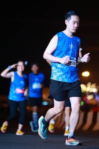 BIB: 1241, 500
                            <button type="button" onclick="openModal(21608642)" class="btn btn-primary btn-sm float-right btn-popup" data-toggle="modal" data-target=".modal-high-quality">
                        <i class="fas fa-shopping-cart"></i> Add to Cart
                    </button>
                                            <button type="button" onclick="isThisMe(21608642, true)" class="btn btn-success btn-sm float-right btn-popup btn-isme hidden" data-toggle="tooltip" data-placement="bottom" title="นี่คือรูปของคุณใช่ไหม คลิกที่นี่เพื่อเอาเข้าอัลบั้ม">
                        <i class="fas fa-plus"></i> Add to album
                    </button>
                    <button type="button" onclick="isThisMe(21608642, false)" class="btn btn-warning btn-sm float-right btn-popup btn-isnotme hidden">
                        <i class="fas fa-ban"></i> Remove from album
                    </button>