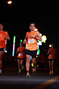 BIB: 22317
                            <button type="button" onclick="openModal(20392946)" class="btn btn-primary btn-sm float-right btn-popup" data-toggle="modal" data-target=".modal-high-quality">
                        <i class="fas fa-shopping-cart"></i> Add to Cart
                    </button>
                                            <button type="button" onclick="isThisMe(20392946, true)" class="btn btn-success btn-sm float-right btn-popup btn-isme hidden" data-toggle="tooltip" data-placement="bottom" title="นี่คือรูปของคุณใช่ไหม คลิกที่นี่เพื่อเอาเข้าอัลบั้ม">
                        <i class="fas fa-plus"></i> Add to album
                    </button>
                    <button type="button" onclick="isThisMe(20392946, false)" class="btn btn-warning btn-sm float-right btn-popup btn-isnotme hidden">
                        <i class="fas fa-ban"></i> Remove from album
                    </button>