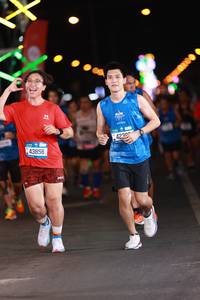 BIB: 43856, 42300
                            <button type="button" onclick="openModal(20077041)" class="btn btn-primary btn-sm float-right btn-popup" data-toggle="modal" data-target=".modal-high-quality">
                        <i class="fas fa-shopping-cart"></i> Add to Cart
                    </button>
                                            <button type="button" onclick="isThisMe(20077041, true)" class="btn btn-success btn-sm float-right btn-popup btn-isme hidden" data-toggle="tooltip" data-placement="bottom" title="นี่คือรูปของคุณใช่ไหม คลิกที่นี่เพื่อเอาเข้าอัลบั้ม">
                        <i class="fas fa-plus"></i> Add to album
                    </button>
                    <button type="button" onclick="isThisMe(20077041, false)" class="btn btn-warning btn-sm float-right btn-popup btn-isnotme hidden">
                        <i class="fas fa-ban"></i> Remove from album
                    </button>