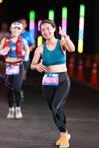 BIB: 45378
                            <button type="button" onclick="openModal(20059607)" class="btn btn-primary btn-sm float-right btn-popup" data-toggle="modal" data-target=".modal-high-quality">
                        <i class="fas fa-shopping-cart"></i> Add to Cart
                    </button>
                                            <button type="button" onclick="isThisMe(20059607, true)" class="btn btn-success btn-sm float-right btn-popup btn-isme hidden" data-toggle="tooltip" data-placement="bottom" title="นี่คือรูปของคุณใช่ไหม คลิกที่นี่เพื่อเอาเข้าอัลบั้ม">
                        <i class="fas fa-plus"></i> Add to album
                    </button>
                    <button type="button" onclick="isThisMe(20059607, false)" class="btn btn-warning btn-sm float-right btn-popup btn-isnotme hidden">
                        <i class="fas fa-ban"></i> Remove from album
                    </button>