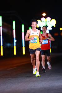 BIB: 40263, 3081
                            <button type="button" onclick="openModal(20181626)" class="btn btn-primary btn-sm float-right btn-popup" data-toggle="modal" data-target=".modal-high-quality">
                        <i class="fas fa-shopping-cart"></i> Add to Cart
                    </button>
                                            <button type="button" onclick="isThisMe(20181626, true)" class="btn btn-success btn-sm float-right btn-popup btn-isme hidden" data-toggle="tooltip" data-placement="bottom" title="นี่คือรูปของคุณใช่ไหม คลิกที่นี่เพื่อเอาเข้าอัลบั้ม">
                        <i class="fas fa-plus"></i> Add to album
                    </button>
                    <button type="button" onclick="isThisMe(20181626, false)" class="btn btn-warning btn-sm float-right btn-popup btn-isnotme hidden">
                        <i class="fas fa-ban"></i> Remove from album
                    </button>
