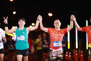 BIB: 160, 40275, 41315
                            <button type="button" onclick="openModal(19901200)" class="btn btn-primary btn-sm float-right btn-popup" data-toggle="modal" data-target=".modal-high-quality">
                        <i class="fas fa-shopping-cart"></i> Add to Cart
                    </button>
                                            <button type="button" onclick="isThisMe(19901200, true)" class="btn btn-success btn-sm float-right btn-popup btn-isme hidden" data-toggle="tooltip" data-placement="bottom" title="นี่คือรูปของคุณใช่ไหม คลิกที่นี่เพื่อเอาเข้าอัลบั้ม">
                        <i class="fas fa-plus"></i> Add to album
                    </button>
                    <button type="button" onclick="isThisMe(19901200, false)" class="btn btn-warning btn-sm float-right btn-popup btn-isnotme hidden">
                        <i class="fas fa-ban"></i> Remove from album
                    </button>