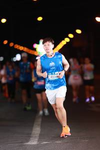 BIB: 43318
                            <button type="button" onclick="openModal(20165577)" class="btn btn-primary btn-sm float-right btn-popup" data-toggle="modal" data-target=".modal-high-quality">
                        <i class="fas fa-shopping-cart"></i> Add to Cart
                    </button>
                                            <button type="button" onclick="isThisMe(20165577, true)" class="btn btn-success btn-sm float-right btn-popup btn-isme hidden" data-toggle="tooltip" data-placement="bottom" title="นี่คือรูปของคุณใช่ไหม คลิกที่นี่เพื่อเอาเข้าอัลบั้ม">
                        <i class="fas fa-plus"></i> Add to album
                    </button>
                    <button type="button" onclick="isThisMe(20165577, false)" class="btn btn-warning btn-sm float-right btn-popup btn-isnotme hidden">
                        <i class="fas fa-ban"></i> Remove from album
                    </button>