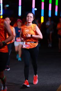 BIB: 468
                            <button type="button" onclick="openModal(20583826)" class="btn btn-primary btn-sm float-right btn-popup" data-toggle="modal" data-target=".modal-high-quality">
                        <i class="fas fa-shopping-cart"></i> Add to Cart
                    </button>
                                            <button type="button" onclick="isThisMe(20583826, true)" class="btn btn-success btn-sm float-right btn-popup btn-isme hidden" data-toggle="tooltip" data-placement="bottom" title="นี่คือรูปของคุณใช่ไหม คลิกที่นี่เพื่อเอาเข้าอัลบั้ม">
                        <i class="fas fa-plus"></i> Add to album
                    </button>
                    <button type="button" onclick="isThisMe(20583826, false)" class="btn btn-warning btn-sm float-right btn-popup btn-isnotme hidden">
                        <i class="fas fa-ban"></i> Remove from album
                    </button>