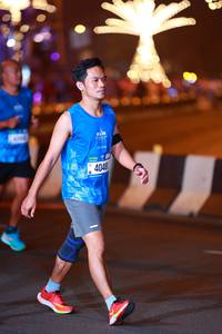 BIB: 4048
                            <button type="button" onclick="openModal(21544322)" class="btn btn-primary btn-sm float-right btn-popup" data-toggle="modal" data-target=".modal-high-quality">
                        <i class="fas fa-shopping-cart"></i> Add to Cart
                    </button>
                                            <button type="button" onclick="isThisMe(21544322, true)" class="btn btn-success btn-sm float-right btn-popup btn-isme hidden" data-toggle="tooltip" data-placement="bottom" title="นี่คือรูปของคุณใช่ไหม คลิกที่นี่เพื่อเอาเข้าอัลบั้ม">
                        <i class="fas fa-plus"></i> Add to album
                    </button>
                    <button type="button" onclick="isThisMe(21544322, false)" class="btn btn-warning btn-sm float-right btn-popup btn-isnotme hidden">
                        <i class="fas fa-ban"></i> Remove from album
                    </button>
