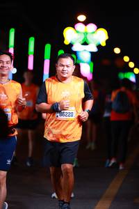 BIB: 86220
                            <button type="button" onclick="openModal(21086260)" class="btn btn-primary btn-sm float-right btn-popup" data-toggle="modal" data-target=".modal-high-quality">
                        <i class="fas fa-shopping-cart"></i> Add to Cart
                    </button>
                                            <button type="button" onclick="isThisMe(21086260, true)" class="btn btn-success btn-sm float-right btn-popup btn-isme hidden" data-toggle="tooltip" data-placement="bottom" title="นี่คือรูปของคุณใช่ไหม คลิกที่นี่เพื่อเอาเข้าอัลบั้ม">
                        <i class="fas fa-plus"></i> Add to album
                    </button>
                    <button type="button" onclick="isThisMe(21086260, false)" class="btn btn-warning btn-sm float-right btn-popup btn-isnotme hidden">
                        <i class="fas fa-ban"></i> Remove from album
                    </button>