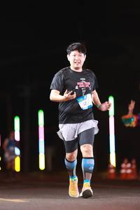 BIB: 395
                            <button type="button" onclick="openModal(20176855)" class="btn btn-primary btn-sm float-right btn-popup" data-toggle="modal" data-target=".modal-high-quality">
                        <i class="fas fa-shopping-cart"></i> Add to Cart
                    </button>
                                            <button type="button" onclick="isThisMe(20176855, true)" class="btn btn-success btn-sm float-right btn-popup btn-isme hidden" data-toggle="tooltip" data-placement="bottom" title="นี่คือรูปของคุณใช่ไหม คลิกที่นี่เพื่อเอาเข้าอัลบั้ม">
                        <i class="fas fa-plus"></i> Add to album
                    </button>
                    <button type="button" onclick="isThisMe(20176855, false)" class="btn btn-warning btn-sm float-right btn-popup btn-isnotme hidden">
                        <i class="fas fa-ban"></i> Remove from album
                    </button>