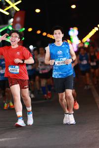 BIB: 43856, 42392
                            <button type="button" onclick="openModal(20077115)" class="btn btn-primary btn-sm float-right btn-popup" data-toggle="modal" data-target=".modal-high-quality">
                        <i class="fas fa-shopping-cart"></i> Add to Cart
                    </button>
                                            <button type="button" onclick="isThisMe(20077115, true)" class="btn btn-success btn-sm float-right btn-popup btn-isme hidden" data-toggle="tooltip" data-placement="bottom" title="นี่คือรูปของคุณใช่ไหม คลิกที่นี่เพื่อเอาเข้าอัลบั้ม">
                        <i class="fas fa-plus"></i> Add to album
                    </button>
                    <button type="button" onclick="isThisMe(20077115, false)" class="btn btn-warning btn-sm float-right btn-popup btn-isnotme hidden">
                        <i class="fas fa-ban"></i> Remove from album
                    </button>