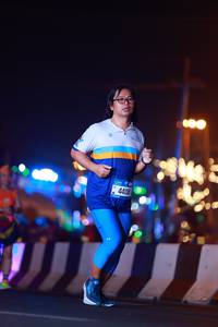 BIB: 44118, 100
                            <button type="button" onclick="openModal(21539032)" class="btn btn-primary btn-sm float-right btn-popup" data-toggle="modal" data-target=".modal-high-quality">
                        <i class="fas fa-shopping-cart"></i> Add to Cart
                    </button>
                                            <button type="button" onclick="isThisMe(21539032, true)" class="btn btn-success btn-sm float-right btn-popup btn-isme hidden" data-toggle="tooltip" data-placement="bottom" title="นี่คือรูปของคุณใช่ไหม คลิกที่นี่เพื่อเอาเข้าอัลบั้ม">
                        <i class="fas fa-plus"></i> Add to album
                    </button>
                    <button type="button" onclick="isThisMe(21539032, false)" class="btn btn-warning btn-sm float-right btn-popup btn-isnotme hidden">
                        <i class="fas fa-ban"></i> Remove from album
                    </button>