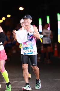 BIB: 41550
                            <button type="button" onclick="openModal(20066896)" class="btn btn-primary btn-sm float-right btn-popup" data-toggle="modal" data-target=".modal-high-quality">
                        <i class="fas fa-shopping-cart"></i> Add to Cart
                    </button>
                                            <button type="button" onclick="isThisMe(20066896, true)" class="btn btn-success btn-sm float-right btn-popup btn-isme hidden" data-toggle="tooltip" data-placement="bottom" title="นี่คือรูปของคุณใช่ไหม คลิกที่นี่เพื่อเอาเข้าอัลบั้ม">
                        <i class="fas fa-plus"></i> Add to album
                    </button>
                    <button type="button" onclick="isThisMe(20066896, false)" class="btn btn-warning btn-sm float-right btn-popup btn-isnotme hidden">
                        <i class="fas fa-ban"></i> Remove from album
                    </button>