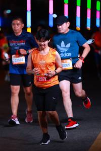 BIB: 23584, 7334, 1019, 2571, 21065
                            <button type="button" onclick="openModal(20606750)" class="btn btn-primary btn-sm float-right btn-popup" data-toggle="modal" data-target=".modal-high-quality">
                        <i class="fas fa-shopping-cart"></i> Add to Cart
                    </button>
                                            <button type="button" onclick="isThisMe(20606750, true)" class="btn btn-success btn-sm float-right btn-popup btn-isme hidden" data-toggle="tooltip" data-placement="bottom" title="นี่คือรูปของคุณใช่ไหม คลิกที่นี่เพื่อเอาเข้าอัลบั้ม">
                        <i class="fas fa-plus"></i> Add to album
                    </button>
                    <button type="button" onclick="isThisMe(20606750, false)" class="btn btn-warning btn-sm float-right btn-popup btn-isnotme hidden">
                        <i class="fas fa-ban"></i> Remove from album
                    </button>