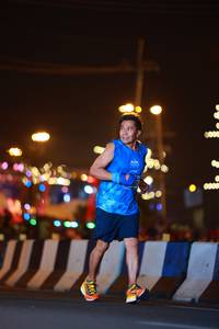 BIB: 6000, 0001
                            <button type="button" onclick="openModal(21603133)" class="btn btn-primary btn-sm float-right btn-popup" data-toggle="modal" data-target=".modal-high-quality">
                        <i class="fas fa-shopping-cart"></i> Add to Cart
                    </button>
                                            <button type="button" onclick="isThisMe(21603133, true)" class="btn btn-success btn-sm float-right btn-popup btn-isme hidden" data-toggle="tooltip" data-placement="bottom" title="นี่คือรูปของคุณใช่ไหม คลิกที่นี่เพื่อเอาเข้าอัลบั้ม">
                        <i class="fas fa-plus"></i> Add to album
                    </button>
                    <button type="button" onclick="isThisMe(21603133, false)" class="btn btn-warning btn-sm float-right btn-popup btn-isnotme hidden">
                        <i class="fas fa-ban"></i> Remove from album
                    </button>