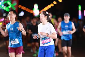 BIB: 41450, 00001, 45132
                            <button type="button" onclick="openModal(20049385)" class="btn btn-primary btn-sm float-right btn-popup" data-toggle="modal" data-target=".modal-high-quality">
                        <i class="fas fa-shopping-cart"></i> Add to Cart
                    </button>
                                            <button type="button" onclick="isThisMe(20049385, true)" class="btn btn-success btn-sm float-right btn-popup btn-isme hidden" data-toggle="tooltip" data-placement="bottom" title="นี่คือรูปของคุณใช่ไหม คลิกที่นี่เพื่อเอาเข้าอัลบั้ม">
                        <i class="fas fa-plus"></i> Add to album
                    </button>
                    <button type="button" onclick="isThisMe(20049385, false)" class="btn btn-warning btn-sm float-right btn-popup btn-isnotme hidden">
                        <i class="fas fa-ban"></i> Remove from album
                    </button>