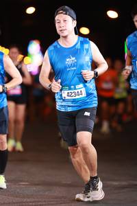 BIB: 2023, 42344
                            <button type="button" onclick="openModal(19910953)" class="btn btn-primary btn-sm float-right btn-popup" data-toggle="modal" data-target=".modal-high-quality">
                        <i class="fas fa-shopping-cart"></i> Add to Cart
                    </button>
                                            <button type="button" onclick="isThisMe(19910953, true)" class="btn btn-success btn-sm float-right btn-popup btn-isme hidden" data-toggle="tooltip" data-placement="bottom" title="นี่คือรูปของคุณใช่ไหม คลิกที่นี่เพื่อเอาเข้าอัลบั้ม">
                        <i class="fas fa-plus"></i> Add to album
                    </button>
                    <button type="button" onclick="isThisMe(19910953, false)" class="btn btn-warning btn-sm float-right btn-popup btn-isnotme hidden">
                        <i class="fas fa-ban"></i> Remove from album
                    </button>