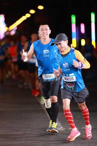 BIB: 43864, 40035
                            <button type="button" onclick="openModal(19899691)" class="btn btn-primary btn-sm float-right btn-popup" data-toggle="modal" data-target=".modal-high-quality">
                        <i class="fas fa-shopping-cart"></i> Add to Cart
                    </button>
                                            <button type="button" onclick="isThisMe(19899691, true)" class="btn btn-success btn-sm float-right btn-popup btn-isme hidden" data-toggle="tooltip" data-placement="bottom" title="นี่คือรูปของคุณใช่ไหม คลิกที่นี่เพื่อเอาเข้าอัลบั้ม">
                        <i class="fas fa-plus"></i> Add to album
                    </button>
                    <button type="button" onclick="isThisMe(19899691, false)" class="btn btn-warning btn-sm float-right btn-popup btn-isnotme hidden">
                        <i class="fas fa-ban"></i> Remove from album
                    </button>