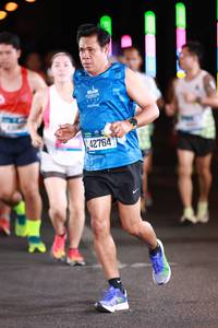 BIB: 210, 3025, 42764
                            <button type="button" onclick="openModal(19894644)" class="btn btn-primary btn-sm float-right btn-popup" data-toggle="modal" data-target=".modal-high-quality">
                        <i class="fas fa-shopping-cart"></i> Add to Cart
                    </button>
                                            <button type="button" onclick="isThisMe(19894644, true)" class="btn btn-success btn-sm float-right btn-popup btn-isme hidden" data-toggle="tooltip" data-placement="bottom" title="นี่คือรูปของคุณใช่ไหม คลิกที่นี่เพื่อเอาเข้าอัลบั้ม">
                        <i class="fas fa-plus"></i> Add to album
                    </button>
                    <button type="button" onclick="isThisMe(19894644, false)" class="btn btn-warning btn-sm float-right btn-popup btn-isnotme hidden">
                        <i class="fas fa-ban"></i> Remove from album
                    </button>