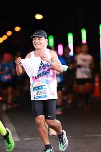 BIB: 039, 41550
                            <button type="button" onclick="openModal(20066923)" class="btn btn-primary btn-sm float-right btn-popup" data-toggle="modal" data-target=".modal-high-quality">
                        <i class="fas fa-shopping-cart"></i> Add to Cart
                    </button>
                                            <button type="button" onclick="isThisMe(20066923, true)" class="btn btn-success btn-sm float-right btn-popup btn-isme hidden" data-toggle="tooltip" data-placement="bottom" title="นี่คือรูปของคุณใช่ไหม คลิกที่นี่เพื่อเอาเข้าอัลบั้ม">
                        <i class="fas fa-plus"></i> Add to album
                    </button>
                    <button type="button" onclick="isThisMe(20066923, false)" class="btn btn-warning btn-sm float-right btn-popup btn-isnotme hidden">
                        <i class="fas fa-ban"></i> Remove from album
                    </button>