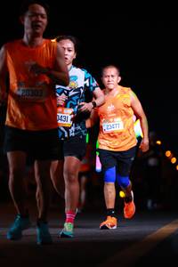BIB: 20303, 0431, 23477
                            <button type="button" onclick="openModal(20390668)" class="btn btn-primary btn-sm float-right btn-popup" data-toggle="modal" data-target=".modal-high-quality">
                        <i class="fas fa-shopping-cart"></i> Add to Cart
                    </button>
                                            <button type="button" onclick="isThisMe(20390668, true)" class="btn btn-success btn-sm float-right btn-popup btn-isme hidden" data-toggle="tooltip" data-placement="bottom" title="นี่คือรูปของคุณใช่ไหม คลิกที่นี่เพื่อเอาเข้าอัลบั้ม">
                        <i class="fas fa-plus"></i> Add to album
                    </button>
                    <button type="button" onclick="isThisMe(20390668, false)" class="btn btn-warning btn-sm float-right btn-popup btn-isnotme hidden">
                        <i class="fas fa-ban"></i> Remove from album
                    </button>