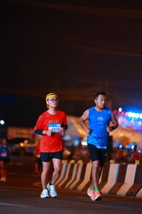BIB: 000000, 43133
                            <button type="button" onclick="openModal(21478544)" class="btn btn-primary btn-sm float-right btn-popup" data-toggle="modal" data-target=".modal-high-quality">
                        <i class="fas fa-shopping-cart"></i> Add to Cart
                    </button>
                                            <button type="button" onclick="isThisMe(21478544, true)" class="btn btn-success btn-sm float-right btn-popup btn-isme hidden" data-toggle="tooltip" data-placement="bottom" title="นี่คือรูปของคุณใช่ไหม คลิกที่นี่เพื่อเอาเข้าอัลบั้ม">
                        <i class="fas fa-plus"></i> Add to album
                    </button>
                    <button type="button" onclick="isThisMe(21478544, false)" class="btn btn-warning btn-sm float-right btn-popup btn-isnotme hidden">
                        <i class="fas fa-ban"></i> Remove from album
                    </button>