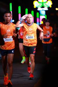 BIB: 20205, 21252
                            <button type="button" onclick="openModal(20526828)" class="btn btn-primary btn-sm float-right btn-popup" data-toggle="modal" data-target=".modal-high-quality">
                        <i class="fas fa-shopping-cart"></i> Add to Cart
                    </button>
                                            <button type="button" onclick="isThisMe(20526828, true)" class="btn btn-success btn-sm float-right btn-popup btn-isme hidden" data-toggle="tooltip" data-placement="bottom" title="นี่คือรูปของคุณใช่ไหม คลิกที่นี่เพื่อเอาเข้าอัลบั้ม">
                        <i class="fas fa-plus"></i> Add to album
                    </button>
                    <button type="button" onclick="isThisMe(20526828, false)" class="btn btn-warning btn-sm float-right btn-popup btn-isnotme hidden">
                        <i class="fas fa-ban"></i> Remove from album
                    </button>