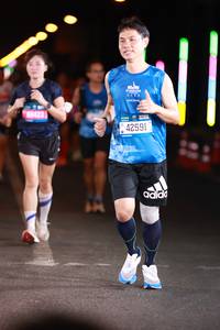 BIB: 122009, 42591
                            <button type="button" onclick="openModal(20062314)" class="btn btn-primary btn-sm float-right btn-popup" data-toggle="modal" data-target=".modal-high-quality">
                        <i class="fas fa-shopping-cart"></i> Add to Cart
                    </button>
                                            <button type="button" onclick="isThisMe(20062314, true)" class="btn btn-success btn-sm float-right btn-popup btn-isme hidden" data-toggle="tooltip" data-placement="bottom" title="นี่คือรูปของคุณใช่ไหม คลิกที่นี่เพื่อเอาเข้าอัลบั้ม">
                        <i class="fas fa-plus"></i> Add to album
                    </button>
                    <button type="button" onclick="isThisMe(20062314, false)" class="btn btn-warning btn-sm float-right btn-popup btn-isnotme hidden">
                        <i class="fas fa-ban"></i> Remove from album
                    </button>