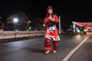 BIB: 68401
                            <button type="button" onclick="openModal(20290090)" class="btn btn-primary btn-sm float-right btn-popup" data-toggle="modal" data-target=".modal-high-quality">
                        <i class="fas fa-shopping-cart"></i> Add to Cart
                    </button>
                                            <button type="button" onclick="isThisMe(20290090, true)" class="btn btn-success btn-sm float-right btn-popup btn-isme hidden" data-toggle="tooltip" data-placement="bottom" title="นี่คือรูปของคุณใช่ไหม คลิกที่นี่เพื่อเอาเข้าอัลบั้ม">
                        <i class="fas fa-plus"></i> Add to album
                    </button>
                    <button type="button" onclick="isThisMe(20290090, false)" class="btn btn-warning btn-sm float-right btn-popup btn-isnotme hidden">
                        <i class="fas fa-ban"></i> Remove from album
                    </button>