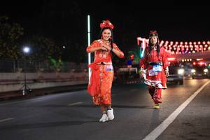 BIB: 685, 684
                            <button type="button" onclick="openModal(20285149)" class="btn btn-primary btn-sm float-right btn-popup" data-toggle="modal" data-target=".modal-high-quality">
                        <i class="fas fa-shopping-cart"></i> Add to Cart
                    </button>
                                            <button type="button" onclick="isThisMe(20285149, true)" class="btn btn-success btn-sm float-right btn-popup btn-isme hidden" data-toggle="tooltip" data-placement="bottom" title="นี่คือรูปของคุณใช่ไหม คลิกที่นี่เพื่อเอาเข้าอัลบั้ม">
                        <i class="fas fa-plus"></i> Add to album
                    </button>
                    <button type="button" onclick="isThisMe(20285149, false)" class="btn btn-warning btn-sm float-right btn-popup btn-isnotme hidden">
                        <i class="fas fa-ban"></i> Remove from album
                    </button>