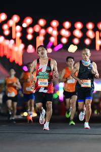 BIB: 28612, 23758
                            <button type="button" onclick="openModal(19833586)" class="btn btn-primary btn-sm float-right btn-popup" data-toggle="modal" data-target=".modal-high-quality">
                        <i class="fas fa-shopping-cart"></i> Add to Cart
                    </button>
                                            <button type="button" onclick="isThisMe(19833586, true)" class="btn btn-success btn-sm float-right btn-popup btn-isme hidden" data-toggle="tooltip" data-placement="bottom" title="นี่คือรูปของคุณใช่ไหม คลิกที่นี่เพื่อเอาเข้าอัลบั้ม">
                        <i class="fas fa-plus"></i> Add to album
                    </button>
                    <button type="button" onclick="isThisMe(19833586, false)" class="btn btn-warning btn-sm float-right btn-popup btn-isnotme hidden">
                        <i class="fas fa-ban"></i> Remove from album
                    </button>
