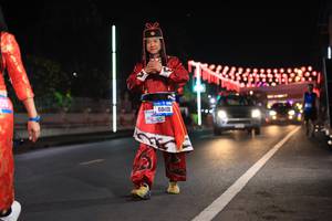 BIB: 68401
                            <button type="button" onclick="openModal(20287016)" class="btn btn-primary btn-sm float-right btn-popup" data-toggle="modal" data-target=".modal-high-quality">
                        <i class="fas fa-shopping-cart"></i> Add to Cart
                    </button>
                                            <button type="button" onclick="isThisMe(20287016, true)" class="btn btn-success btn-sm float-right btn-popup btn-isme hidden" data-toggle="tooltip" data-placement="bottom" title="นี่คือรูปของคุณใช่ไหม คลิกที่นี่เพื่อเอาเข้าอัลบั้ม">
                        <i class="fas fa-plus"></i> Add to album
                    </button>
                    <button type="button" onclick="isThisMe(20287016, false)" class="btn btn-warning btn-sm float-right btn-popup btn-isnotme hidden">
                        <i class="fas fa-ban"></i> Remove from album
                    </button>