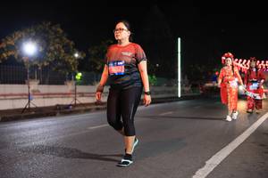 BIB: 2109
                            <button type="button" onclick="openModal(20284197)" class="btn btn-primary btn-sm float-right btn-popup" data-toggle="modal" data-target=".modal-high-quality">
                        <i class="fas fa-shopping-cart"></i> Add to Cart
                    </button>
                                            <button type="button" onclick="isThisMe(20284197, true)" class="btn btn-success btn-sm float-right btn-popup btn-isme hidden" data-toggle="tooltip" data-placement="bottom" title="นี่คือรูปของคุณใช่ไหม คลิกที่นี่เพื่อเอาเข้าอัลบั้ม">
                        <i class="fas fa-plus"></i> Add to album
                    </button>
                    <button type="button" onclick="isThisMe(20284197, false)" class="btn btn-warning btn-sm float-right btn-popup btn-isnotme hidden">
                        <i class="fas fa-ban"></i> Remove from album
                    </button>