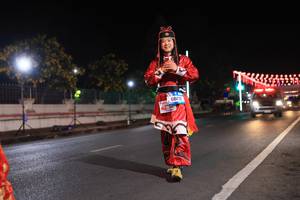 BIB: 68401
                            <button type="button" onclick="openModal(20289151)" class="btn btn-primary btn-sm float-right btn-popup" data-toggle="modal" data-target=".modal-high-quality">
                        <i class="fas fa-shopping-cart"></i> Add to Cart
                    </button>
                                            <button type="button" onclick="isThisMe(20289151, true)" class="btn btn-success btn-sm float-right btn-popup btn-isme hidden" data-toggle="tooltip" data-placement="bottom" title="นี่คือรูปของคุณใช่ไหม คลิกที่นี่เพื่อเอาเข้าอัลบั้ม">
                        <i class="fas fa-plus"></i> Add to album
                    </button>
                    <button type="button" onclick="isThisMe(20289151, false)" class="btn btn-warning btn-sm float-right btn-popup btn-isnotme hidden">
                        <i class="fas fa-ban"></i> Remove from album
                    </button>