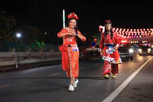 BIB: 
                            <button type="button" onclick="openModal(20285489)" class="btn btn-primary btn-sm float-right btn-popup" data-toggle="modal" data-target=".modal-high-quality">
                        <i class="fas fa-shopping-cart"></i> Add to Cart
                    </button>
                                            <button type="button" onclick="isThisMe(20285489, true)" class="btn btn-success btn-sm float-right btn-popup btn-isme hidden" data-toggle="tooltip" data-placement="bottom" title="นี่คือรูปของคุณใช่ไหม คลิกที่นี่เพื่อเอาเข้าอัลบั้ม">
                        <i class="fas fa-plus"></i> Add to album
                    </button>
                    <button type="button" onclick="isThisMe(20285489, false)" class="btn btn-warning btn-sm float-right btn-popup btn-isnotme hidden">
                        <i class="fas fa-ban"></i> Remove from album
                    </button>