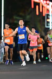 BIB: 20195, 24531
                            <button type="button" onclick="openModal(19822980)" class="btn btn-primary btn-sm float-right btn-popup" data-toggle="modal" data-target=".modal-high-quality">
                        <i class="fas fa-shopping-cart"></i> Add to Cart
                    </button>
                                            <button type="button" onclick="isThisMe(19822980, true)" class="btn btn-success btn-sm float-right btn-popup btn-isme hidden" data-toggle="tooltip" data-placement="bottom" title="นี่คือรูปของคุณใช่ไหม คลิกที่นี่เพื่อเอาเข้าอัลบั้ม">
                        <i class="fas fa-plus"></i> Add to album
                    </button>
                    <button type="button" onclick="isThisMe(19822980, false)" class="btn btn-warning btn-sm float-right btn-popup btn-isnotme hidden">
                        <i class="fas fa-ban"></i> Remove from album
                    </button>