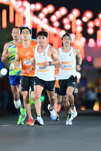 BIB: 2277, 201051, 20369
                            <button type="button" onclick="openModal(19722486)" class="btn btn-primary btn-sm float-right btn-popup" data-toggle="modal" data-target=".modal-high-quality">
                        <i class="fas fa-shopping-cart"></i> Add to Cart
                    </button>
                                            <button type="button" onclick="isThisMe(19722486, true)" class="btn btn-success btn-sm float-right btn-popup btn-isme hidden" data-toggle="tooltip" data-placement="bottom" title="นี่คือรูปของคุณใช่ไหม คลิกที่นี่เพื่อเอาเข้าอัลบั้ม">
                        <i class="fas fa-plus"></i> Add to album
                    </button>
                    <button type="button" onclick="isThisMe(19722486, false)" class="btn btn-warning btn-sm float-right btn-popup btn-isnotme hidden">
                        <i class="fas fa-ban"></i> Remove from album
                    </button>