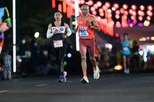 BIB: 20196, 43041
                            <button type="button" onclick="openModal(19800398)" class="btn btn-primary btn-sm float-right btn-popup" data-toggle="modal" data-target=".modal-high-quality">
                        <i class="fas fa-shopping-cart"></i> Add to Cart
                    </button>
                                            <button type="button" onclick="isThisMe(19800398, true)" class="btn btn-success btn-sm float-right btn-popup btn-isme hidden" data-toggle="tooltip" data-placement="bottom" title="นี่คือรูปของคุณใช่ไหม คลิกที่นี่เพื่อเอาเข้าอัลบั้ม">
                        <i class="fas fa-plus"></i> Add to album
                    </button>
                    <button type="button" onclick="isThisMe(19800398, false)" class="btn btn-warning btn-sm float-right btn-popup btn-isnotme hidden">
                        <i class="fas fa-ban"></i> Remove from album
                    </button>