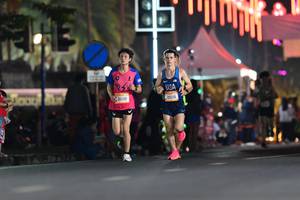 BIB: 20189, 20216
                            <button type="button" onclick="openModal(19727887)" class="btn btn-primary btn-sm float-right btn-popup" data-toggle="modal" data-target=".modal-high-quality">
                        <i class="fas fa-shopping-cart"></i> Add to Cart
                    </button>
                                            <button type="button" onclick="isThisMe(19727887, true)" class="btn btn-success btn-sm float-right btn-popup btn-isme hidden" data-toggle="tooltip" data-placement="bottom" title="นี่คือรูปของคุณใช่ไหม คลิกที่นี่เพื่อเอาเข้าอัลบั้ม">
                        <i class="fas fa-plus"></i> Add to album
                    </button>
                    <button type="button" onclick="isThisMe(19727887, false)" class="btn btn-warning btn-sm float-right btn-popup btn-isnotme hidden">
                        <i class="fas fa-ban"></i> Remove from album
                    </button>