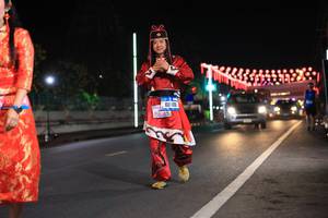 BIB: 68401
                            <button type="button" onclick="openModal(20286930)" class="btn btn-primary btn-sm float-right btn-popup" data-toggle="modal" data-target=".modal-high-quality">
                        <i class="fas fa-shopping-cart"></i> Add to Cart
                    </button>
                                            <button type="button" onclick="isThisMe(20286930, true)" class="btn btn-success btn-sm float-right btn-popup btn-isme hidden" data-toggle="tooltip" data-placement="bottom" title="นี่คือรูปของคุณใช่ไหม คลิกที่นี่เพื่อเอาเข้าอัลบั้ม">
                        <i class="fas fa-plus"></i> Add to album
                    </button>
                    <button type="button" onclick="isThisMe(20286930, false)" class="btn btn-warning btn-sm float-right btn-popup btn-isnotme hidden">
                        <i class="fas fa-ban"></i> Remove from album
                    </button>