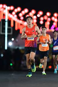 BIB: 22038
                            <button type="button" onclick="openModal(19781537)" class="btn btn-primary btn-sm float-right btn-popup" data-toggle="modal" data-target=".modal-high-quality">
                        <i class="fas fa-shopping-cart"></i> Add to Cart
                    </button>
                                            <button type="button" onclick="isThisMe(19781537, true)" class="btn btn-success btn-sm float-right btn-popup btn-isme hidden" data-toggle="tooltip" data-placement="bottom" title="นี่คือรูปของคุณใช่ไหม คลิกที่นี่เพื่อเอาเข้าอัลบั้ม">
                        <i class="fas fa-plus"></i> Add to album
                    </button>
                    <button type="button" onclick="isThisMe(19781537, false)" class="btn btn-warning btn-sm float-right btn-popup btn-isnotme hidden">
                        <i class="fas fa-ban"></i> Remove from album
                    </button>