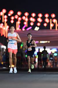 BIB: 41751, 20604
                            <button type="button" onclick="openModal(19806640)" class="btn btn-primary btn-sm float-right btn-popup" data-toggle="modal" data-target=".modal-high-quality">
                        <i class="fas fa-shopping-cart"></i> Add to Cart
                    </button>
                                            <button type="button" onclick="isThisMe(19806640, true)" class="btn btn-success btn-sm float-right btn-popup btn-isme hidden" data-toggle="tooltip" data-placement="bottom" title="นี่คือรูปของคุณใช่ไหม คลิกที่นี่เพื่อเอาเข้าอัลบั้ม">
                        <i class="fas fa-plus"></i> Add to album
                    </button>
                    <button type="button" onclick="isThisMe(19806640, false)" class="btn btn-warning btn-sm float-right btn-popup btn-isnotme hidden">
                        <i class="fas fa-ban"></i> Remove from album
                    </button>