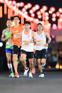 BIB: 2104, 20105, 20369
                            <button type="button" onclick="openModal(19722552)" class="btn btn-primary btn-sm float-right btn-popup" data-toggle="modal" data-target=".modal-high-quality">
                        <i class="fas fa-shopping-cart"></i> Add to Cart
                    </button>
                                            <button type="button" onclick="isThisMe(19722552, true)" class="btn btn-success btn-sm float-right btn-popup btn-isme hidden" data-toggle="tooltip" data-placement="bottom" title="นี่คือรูปของคุณใช่ไหม คลิกที่นี่เพื่อเอาเข้าอัลบั้ม">
                        <i class="fas fa-plus"></i> Add to album
                    </button>
                    <button type="button" onclick="isThisMe(19722552, false)" class="btn btn-warning btn-sm float-right btn-popup btn-isnotme hidden">
                        <i class="fas fa-ban"></i> Remove from album
                    </button>