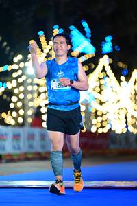 BIB: 421001
                            <button type="button" onclick="openModal(20551252)" class="btn btn-primary btn-sm float-right btn-popup" data-toggle="modal" data-target=".modal-high-quality">
                        <i class="fas fa-shopping-cart"></i> Add to Cart
                    </button>
                                            <button type="button" onclick="isThisMe(20551252, true)" class="btn btn-success btn-sm float-right btn-popup btn-isme hidden" data-toggle="tooltip" data-placement="bottom" title="นี่คือรูปของคุณใช่ไหม คลิกที่นี่เพื่อเอาเข้าอัลบั้ม">
                        <i class="fas fa-plus"></i> Add to album
                    </button>
                    <button type="button" onclick="isThisMe(20551252, false)" class="btn btn-warning btn-sm float-right btn-popup btn-isnotme hidden">
                        <i class="fas fa-ban"></i> Remove from album
                    </button>