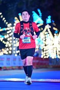 BIB: 44041
                            <button type="button" onclick="openModal(20538643)" class="btn btn-primary btn-sm float-right btn-popup" data-toggle="modal" data-target=".modal-high-quality">
                        <i class="fas fa-shopping-cart"></i> Add to Cart
                    </button>
                                            <button type="button" onclick="isThisMe(20538643, true)" class="btn btn-success btn-sm float-right btn-popup btn-isme hidden" data-toggle="tooltip" data-placement="bottom" title="นี่คือรูปของคุณใช่ไหม คลิกที่นี่เพื่อเอาเข้าอัลบั้ม">
                        <i class="fas fa-plus"></i> Add to album
                    </button>
                    <button type="button" onclick="isThisMe(20538643, false)" class="btn btn-warning btn-sm float-right btn-popup btn-isnotme hidden">
                        <i class="fas fa-ban"></i> Remove from album
                    </button>