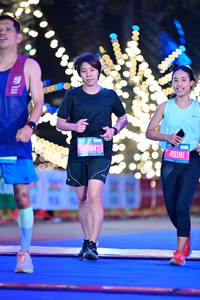 BIB: 45847, 45191
                            <button type="button" onclick="openModal(20563782)" class="btn btn-primary btn-sm float-right btn-popup" data-toggle="modal" data-target=".modal-high-quality">
                        <i class="fas fa-shopping-cart"></i> Add to Cart
                    </button>
                                            <button type="button" onclick="isThisMe(20563782, true)" class="btn btn-success btn-sm float-right btn-popup btn-isme hidden" data-toggle="tooltip" data-placement="bottom" title="นี่คือรูปของคุณใช่ไหม คลิกที่นี่เพื่อเอาเข้าอัลบั้ม">
                        <i class="fas fa-plus"></i> Add to album
                    </button>
                    <button type="button" onclick="isThisMe(20563782, false)" class="btn btn-warning btn-sm float-right btn-popup btn-isnotme hidden">
                        <i class="fas fa-ban"></i> Remove from album
                    </button>