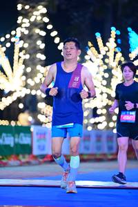 BIB: 300, 45847
                            <button type="button" onclick="openModal(20563674)" class="btn btn-primary btn-sm float-right btn-popup" data-toggle="modal" data-target=".modal-high-quality">
                        <i class="fas fa-shopping-cart"></i> Add to Cart
                    </button>
                                            <button type="button" onclick="isThisMe(20563674, true)" class="btn btn-success btn-sm float-right btn-popup btn-isme hidden" data-toggle="tooltip" data-placement="bottom" title="นี่คือรูปของคุณใช่ไหม คลิกที่นี่เพื่อเอาเข้าอัลบั้ม">
                        <i class="fas fa-plus"></i> Add to album
                    </button>
                    <button type="button" onclick="isThisMe(20563674, false)" class="btn btn-warning btn-sm float-right btn-popup btn-isnotme hidden">
                        <i class="fas fa-ban"></i> Remove from album
                    </button>