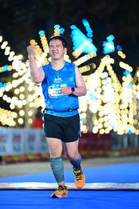 BIB: 4213
                            <button type="button" onclick="openModal(20551573)" class="btn btn-primary btn-sm float-right btn-popup" data-toggle="modal" data-target=".modal-high-quality">
                        <i class="fas fa-shopping-cart"></i> Add to Cart
                    </button>
                                            <button type="button" onclick="isThisMe(20551573, true)" class="btn btn-success btn-sm float-right btn-popup btn-isme hidden" data-toggle="tooltip" data-placement="bottom" title="นี่คือรูปของคุณใช่ไหม คลิกที่นี่เพื่อเอาเข้าอัลบั้ม">
                        <i class="fas fa-plus"></i> Add to album
                    </button>
                    <button type="button" onclick="isThisMe(20551573, false)" class="btn btn-warning btn-sm float-right btn-popup btn-isnotme hidden">
                        <i class="fas fa-ban"></i> Remove from album
                    </button>