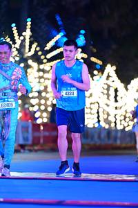 BIB: 62405, 0000, 43311
                            <button type="button" onclick="openModal(20391412)" class="btn btn-primary btn-sm float-right btn-popup" data-toggle="modal" data-target=".modal-high-quality">
                        <i class="fas fa-shopping-cart"></i> Add to Cart
                    </button>
                                            <button type="button" onclick="isThisMe(20391412, true)" class="btn btn-success btn-sm float-right btn-popup btn-isme hidden" data-toggle="tooltip" data-placement="bottom" title="นี่คือรูปของคุณใช่ไหม คลิกที่นี่เพื่อเอาเข้าอัลบั้ม">
                        <i class="fas fa-plus"></i> Add to album
                    </button>
                    <button type="button" onclick="isThisMe(20391412, false)" class="btn btn-warning btn-sm float-right btn-popup btn-isnotme hidden">
                        <i class="fas fa-ban"></i> Remove from album
                    </button>