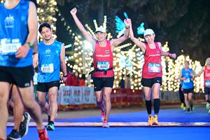 BIB: 41875, 43950, 41443
                            <button type="button" onclick="openModal(20386935)" class="btn btn-primary btn-sm float-right btn-popup" data-toggle="modal" data-target=".modal-high-quality">
                        <i class="fas fa-shopping-cart"></i> Add to Cart
                    </button>
                                            <button type="button" onclick="isThisMe(20386935, true)" class="btn btn-success btn-sm float-right btn-popup btn-isme hidden" data-toggle="tooltip" data-placement="bottom" title="นี่คือรูปของคุณใช่ไหม คลิกที่นี่เพื่อเอาเข้าอัลบั้ม">
                        <i class="fas fa-plus"></i> Add to album
                    </button>
                    <button type="button" onclick="isThisMe(20386935, false)" class="btn btn-warning btn-sm float-right btn-popup btn-isnotme hidden">
                        <i class="fas fa-ban"></i> Remove from album
                    </button>