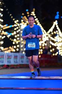 BIB: 42024
                            <button type="button" onclick="openModal(20531039)" class="btn btn-primary btn-sm float-right btn-popup" data-toggle="modal" data-target=".modal-high-quality">
                        <i class="fas fa-shopping-cart"></i> Add to Cart
                    </button>
                                            <button type="button" onclick="isThisMe(20531039, true)" class="btn btn-success btn-sm float-right btn-popup btn-isme hidden" data-toggle="tooltip" data-placement="bottom" title="นี่คือรูปของคุณใช่ไหม คลิกที่นี่เพื่อเอาเข้าอัลบั้ม">
                        <i class="fas fa-plus"></i> Add to album
                    </button>
                    <button type="button" onclick="isThisMe(20531039, false)" class="btn btn-warning btn-sm float-right btn-popup btn-isnotme hidden">
                        <i class="fas fa-ban"></i> Remove from album
                    </button>