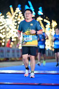 BIB: 42114
                            <button type="button" onclick="openModal(20420530)" class="btn btn-primary btn-sm float-right btn-popup" data-toggle="modal" data-target=".modal-high-quality">
                        <i class="fas fa-shopping-cart"></i> Add to Cart
                    </button>
                                            <button type="button" onclick="isThisMe(20420530, true)" class="btn btn-success btn-sm float-right btn-popup btn-isme hidden" data-toggle="tooltip" data-placement="bottom" title="นี่คือรูปของคุณใช่ไหม คลิกที่นี่เพื่อเอาเข้าอัลบั้ม">
                        <i class="fas fa-plus"></i> Add to album
                    </button>
                    <button type="button" onclick="isThisMe(20420530, false)" class="btn btn-warning btn-sm float-right btn-popup btn-isnotme hidden">
                        <i class="fas fa-ban"></i> Remove from album
                    </button>